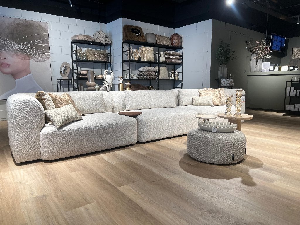 Room108 Emanuelle bank VAN: € 3701,- VOOR: €2220,-, Ophalen, 100 tot 125 cm, Rechte bank, Vierpersoons of meer