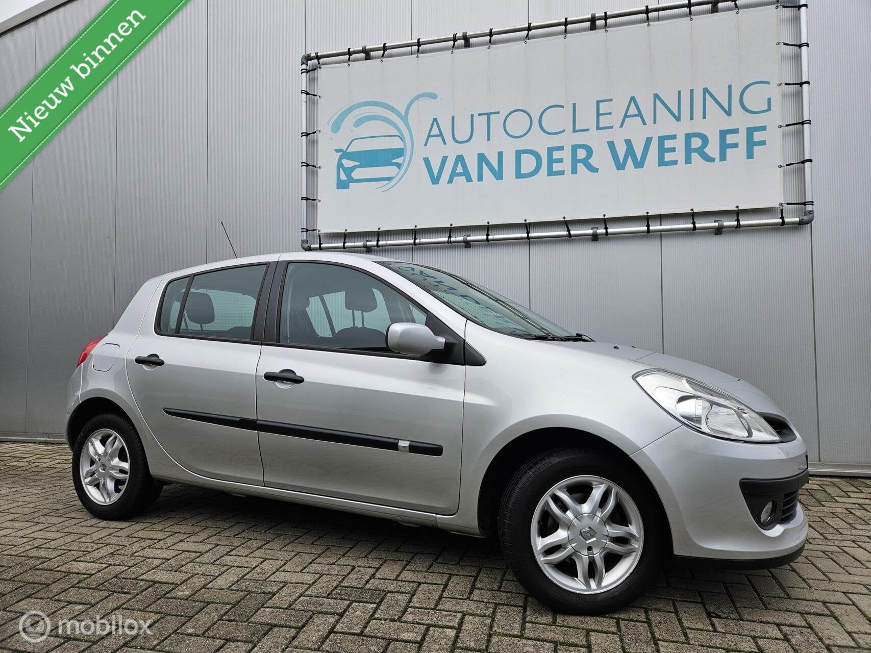 Renault Clio 1.4-16V Dynamique nette auto!, Auto's, Voorwielaandrijving, Gebruikt, 4 cilinders, Handgeschakeld