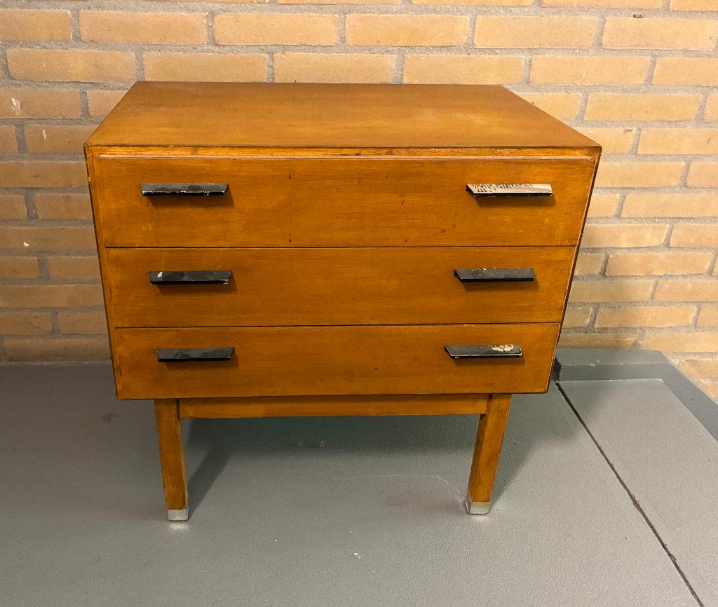 Klein vintage ladekastje, vermoedelijk jaren 70., Ophalen, Gebruikt, 50 tot 100 cm, 3 of 4 laden