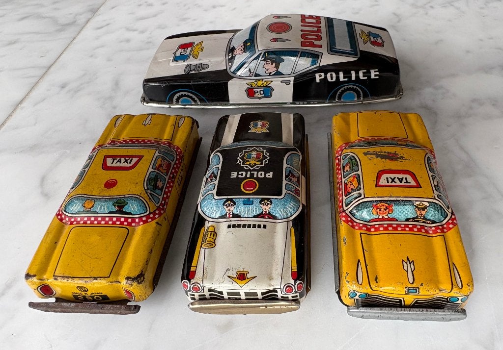 Vintage 4 blikken taxi en politie autootjes jaren '60-'70, Verzamelen, Ophalen of Verzenden, Gebruikt