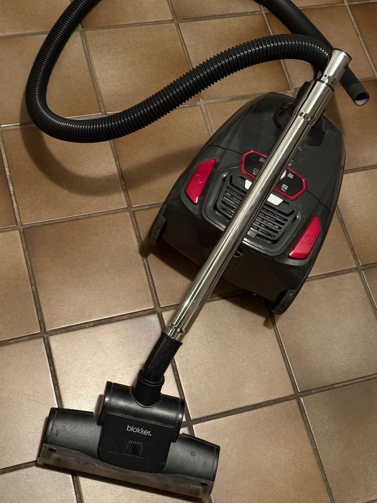 Blokker Vacuum Cleaner 600W (BL-61002 Animal), Witgoed en Apparatuur, Ophalen of Verzenden, Regelbare zuigkracht