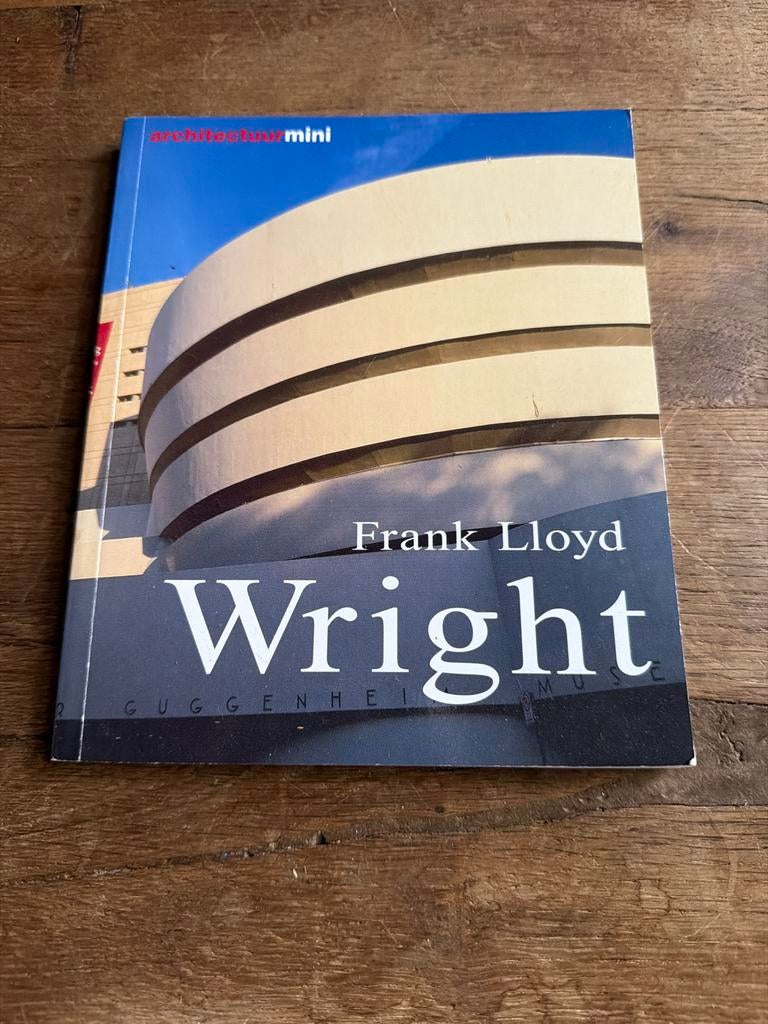 Frank Lloyd Wright - Architectuur Mini Boek, Ophalen of Verzenden, Gelezen, Architecten