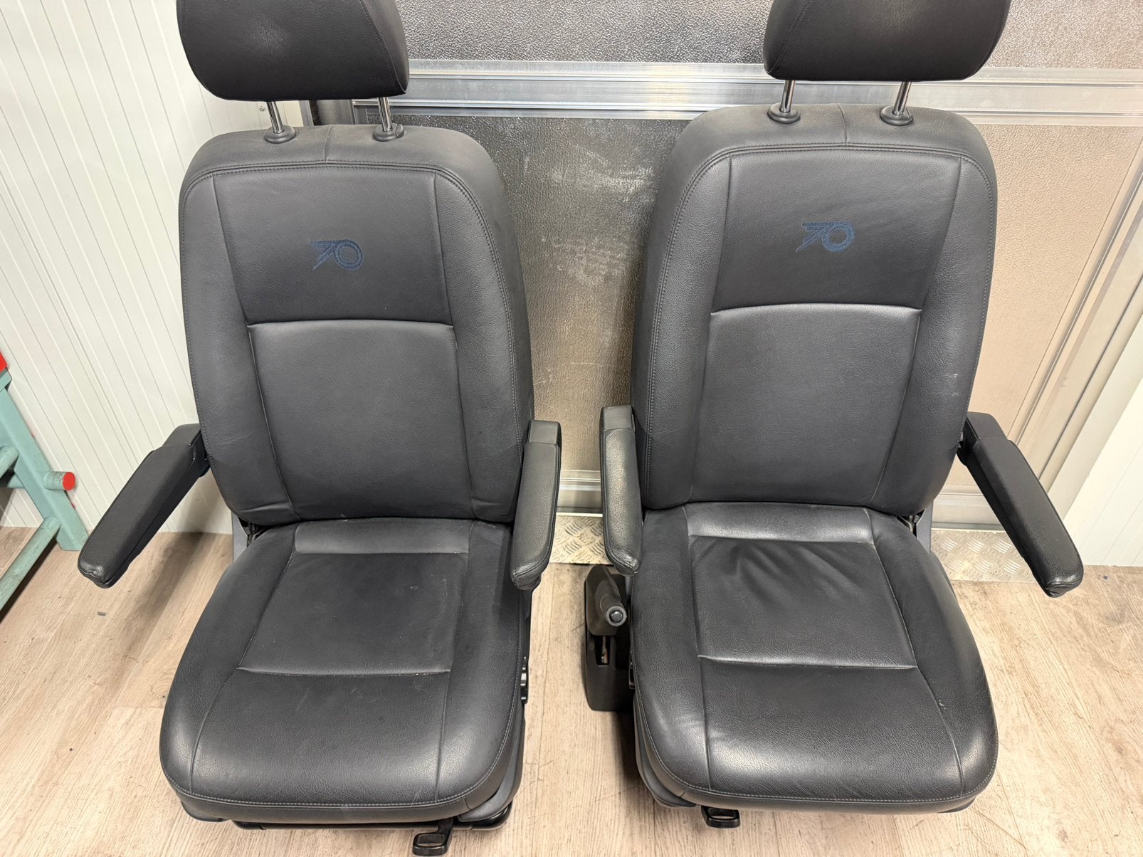 Lederen 70edition stoelen voor vw transporter T6, Auto-onderdelen, Ophalen, Gebruikt, Volkswagen