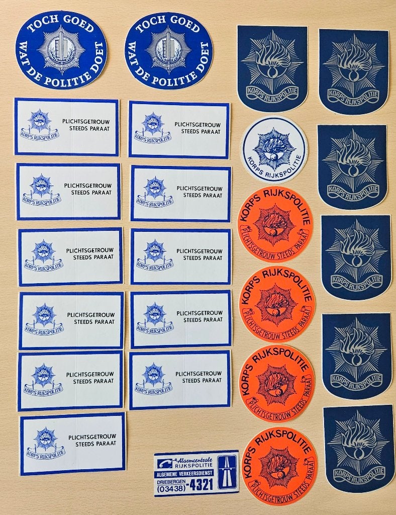 Stickers Rijkspolitie - Gemeentepolitie ( voor reorg. 1994), Ophalen of Verzenden, Zo goed als nieuw