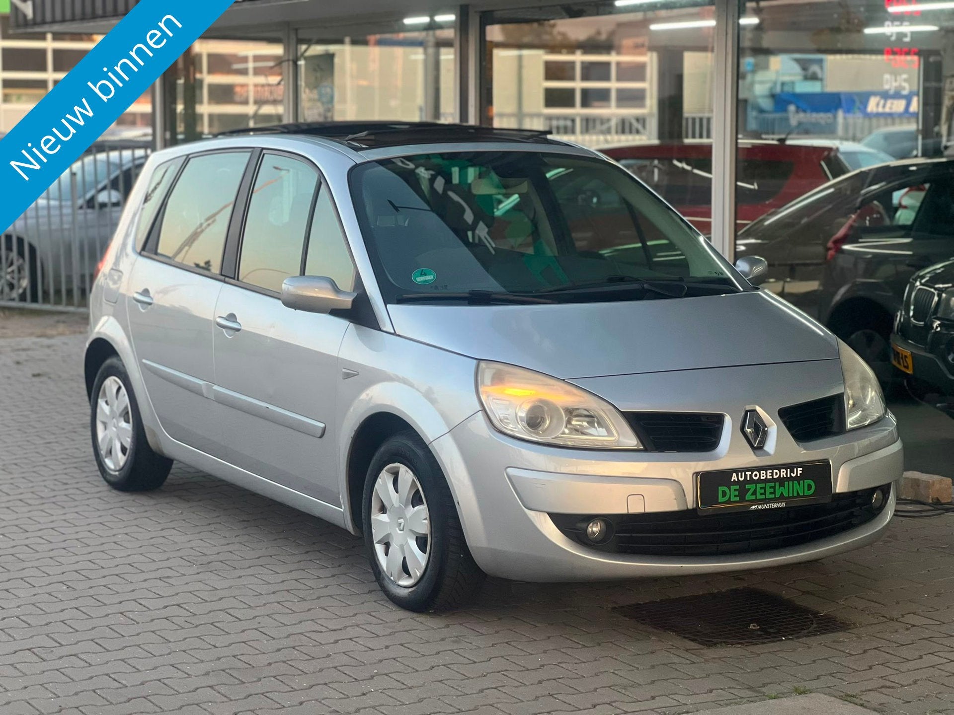 Renault Scénic 1.6-16V Business Line|Pano, Auto's, Renault, Gebruikt, 1295 kg, 4 cilinders, Origineel Nederlands