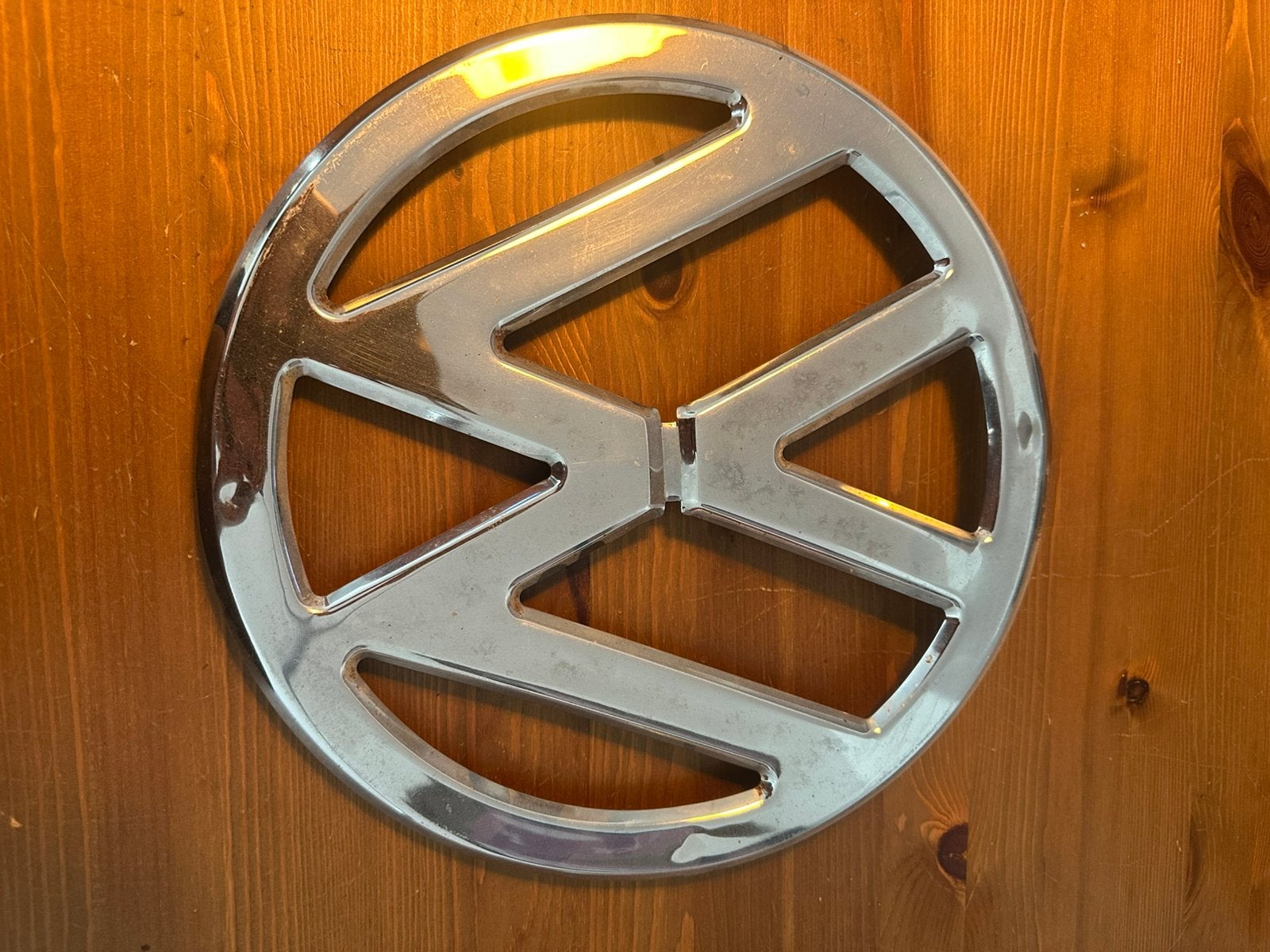 VW T1 Embleem/ logo., Auto diversen, Ophalen of Verzenden, Zo goed als nieuw