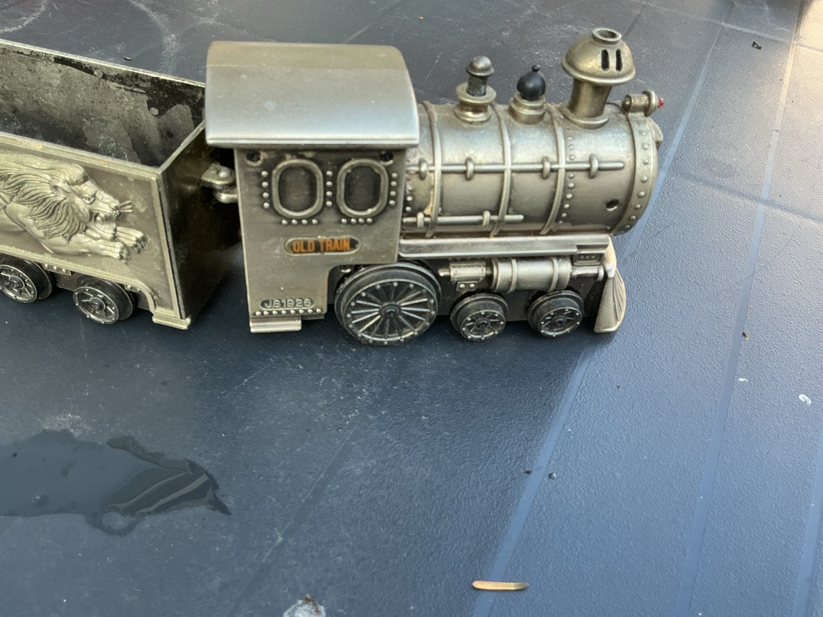 2x Vintage Locomotief Aanstekers - Unieke Erfstukken, Ophalen, Gebruikt, Aansteker