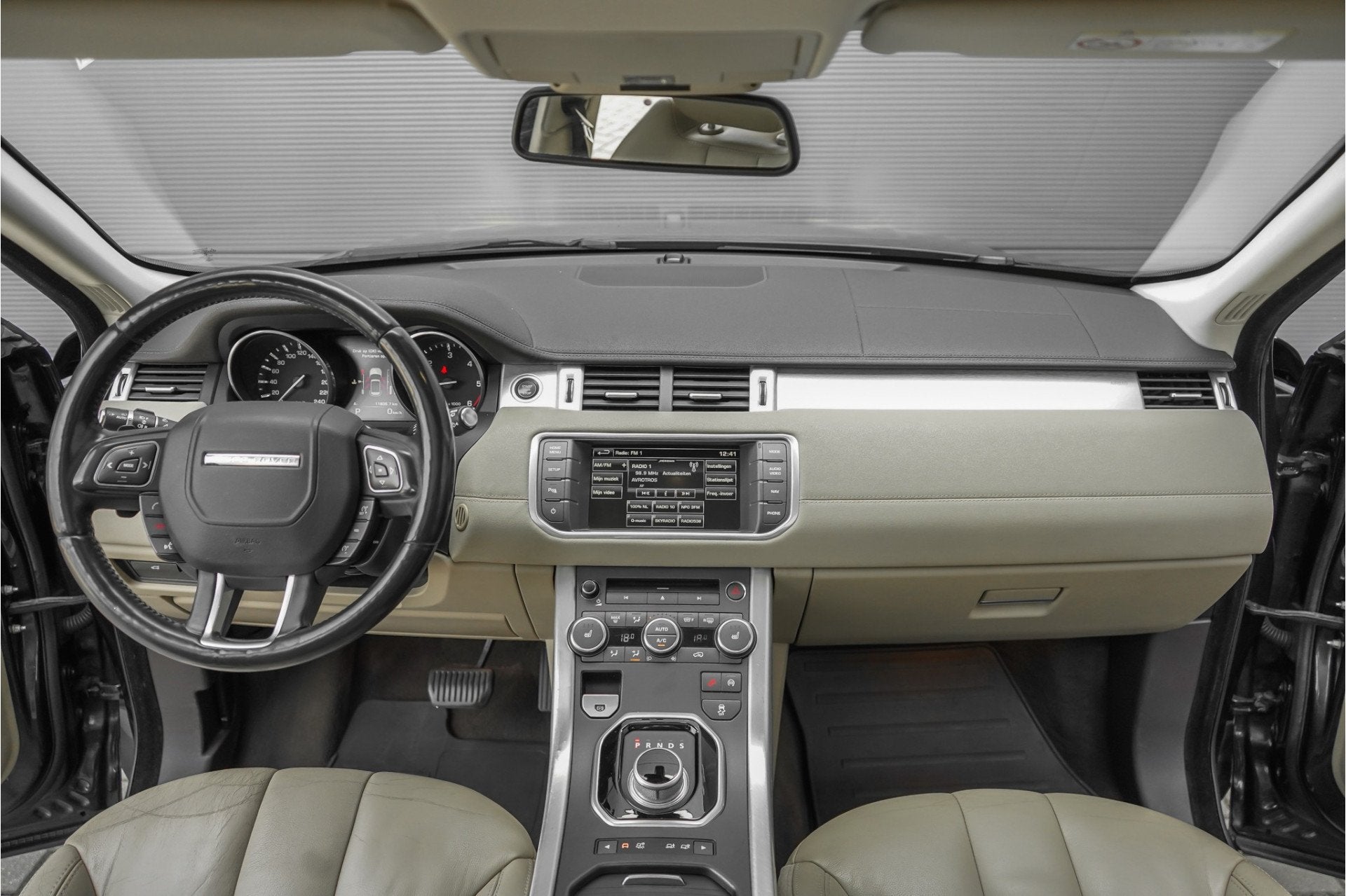 Land Rover Range Rover Evoque 2.2 TD4 4WD Pano Memory, Automaat, Euro 5, 4 cilinders, 150 pk