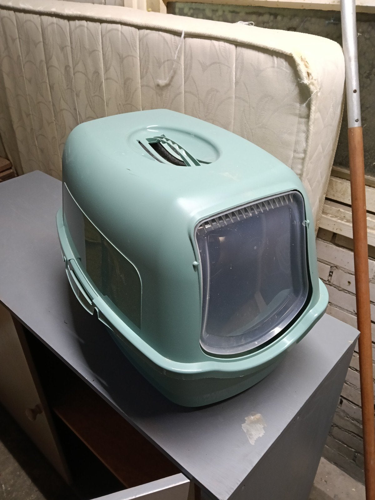 kattenbak, Ophalen, Zo goed als nieuw, Gesloten
