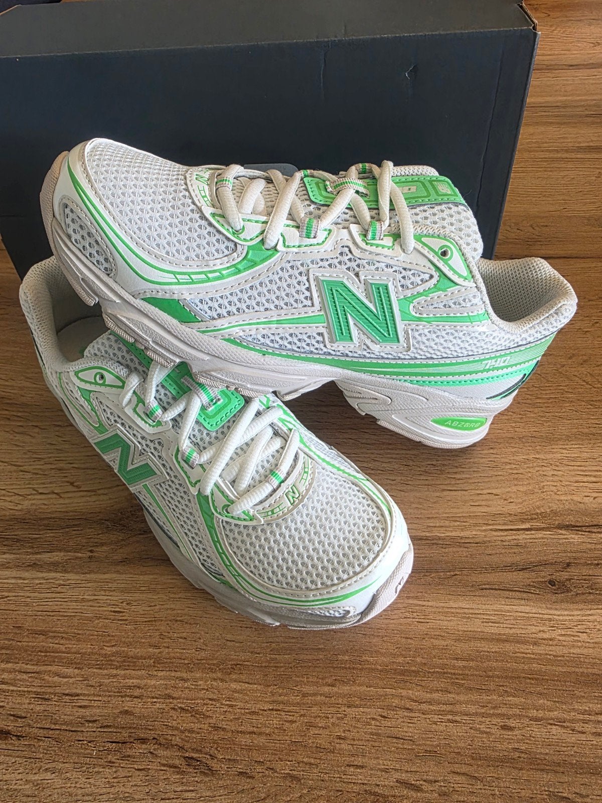New balance 740, Overige kleuren, New Balance, Nieuw, Ophalen of Verzenden