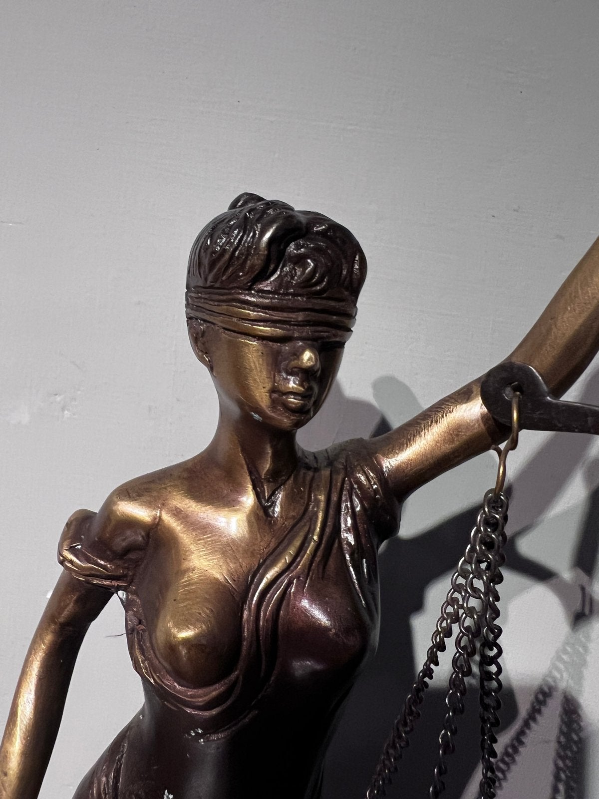 Brons beeld vrouwe justitia 39 cm hoog, Verzamelen, Ophalen of Verzenden, Nieuw, Mens