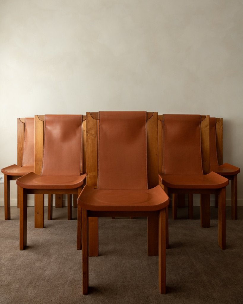 Brutalist Houten en Leren Eetkamerstoelen Luigi Gorgoni 1970, Ophalen, Gebruikt, Bruin, Mid century Brutalist