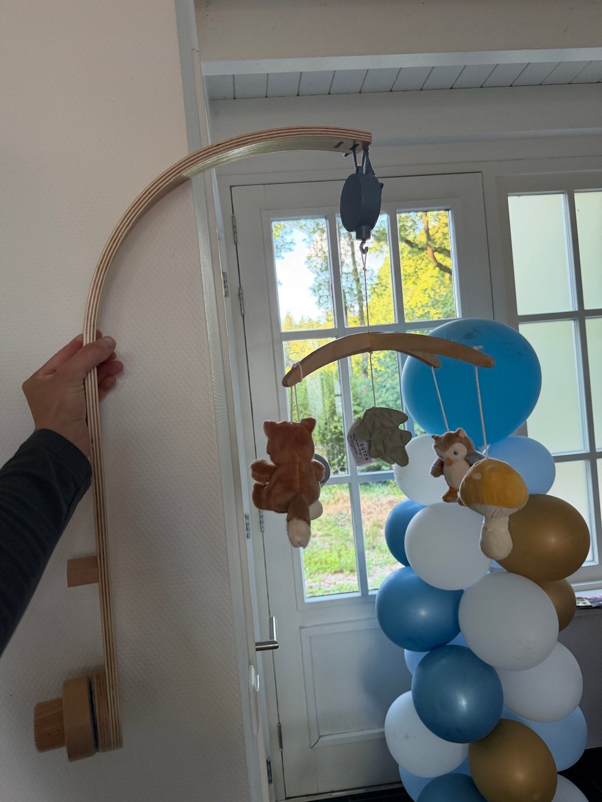 Houten baby mobiel met bosdieren en muziekdoosje, Ophalen, Zo goed als nieuw, Mobiel, Met geluid