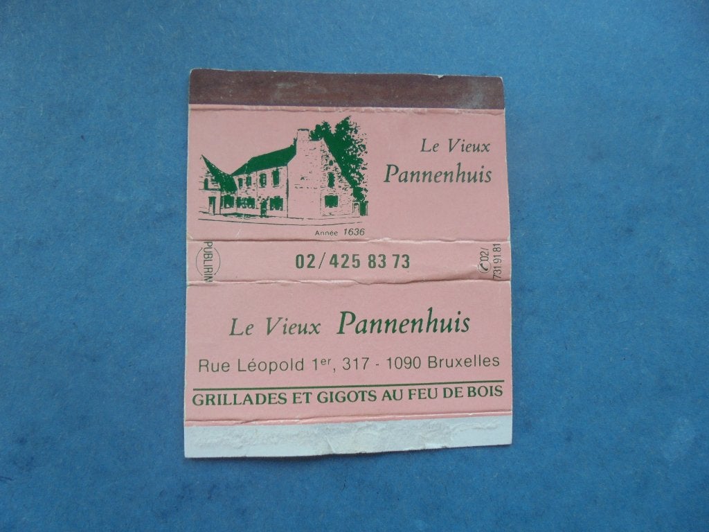 Oud lucifermerk Le Vieux Pannenhuis in Bruxelles, Ophalen of Verzenden, Zo goed als nieuw, Luciferdoosjes of -merken