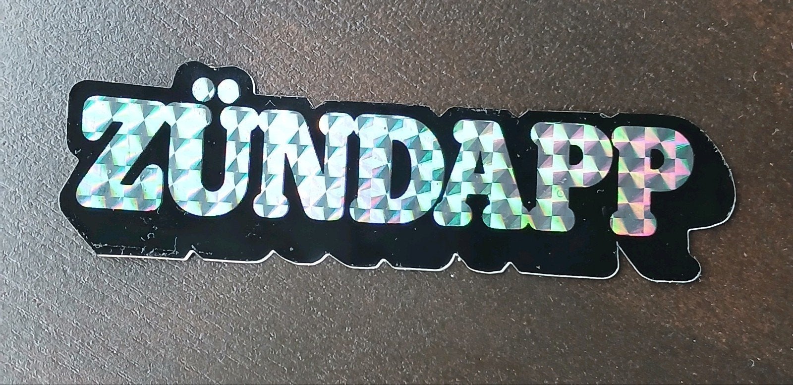 Vintage sticker motor brommer Zundapp holografisch 14x3cm, Ophalen of Verzenden, Zo goed als nieuw, Auto of Motor