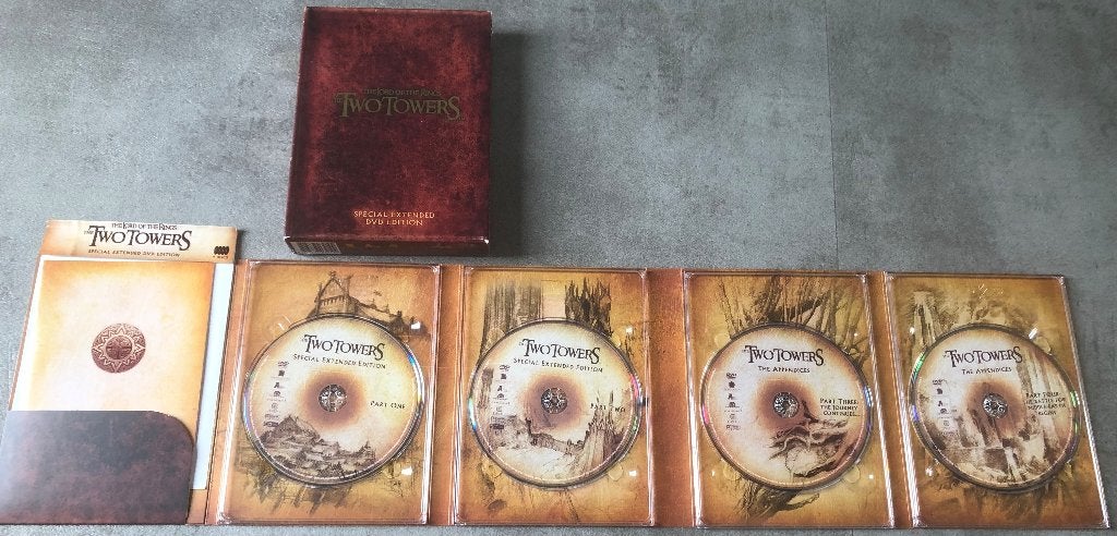 THE LORD OF THE RINGS - 4 DVD´S - SPECIAL EXTENDED EDITION, Verzamelen, Ophalen of Verzenden, Zo goed als nieuw, Overige typen