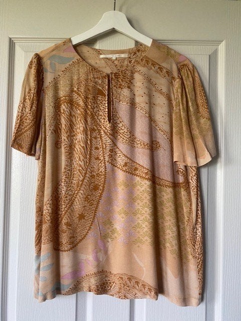 Prachtige blouse van Yaya maat 38, Kleding | Dames, Maat 38/40 (M), Overige kleuren, Verzenden, Zo goed als nieuw