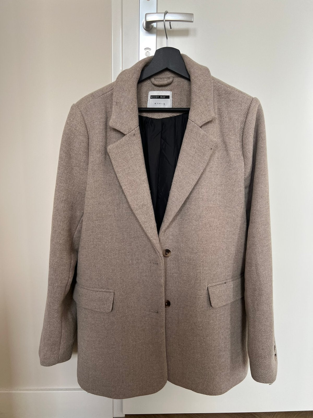 Jas Noisy May - Beige - Maat XL, Beige, Maat 46/48 (XL) of groter, Ophalen of Verzenden, Zo goed als nieuw