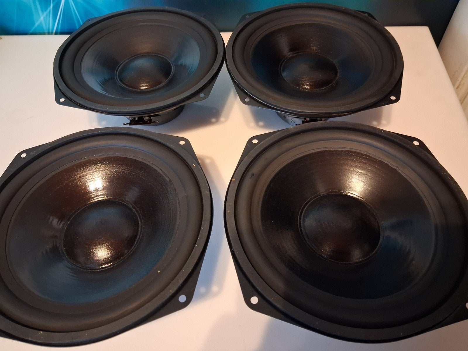 4 stuks 8 inch basspeakers Westra 4 ohm, Overige merken, Stereo speakers, Ophalen of Verzenden, Zo goed als nieuw