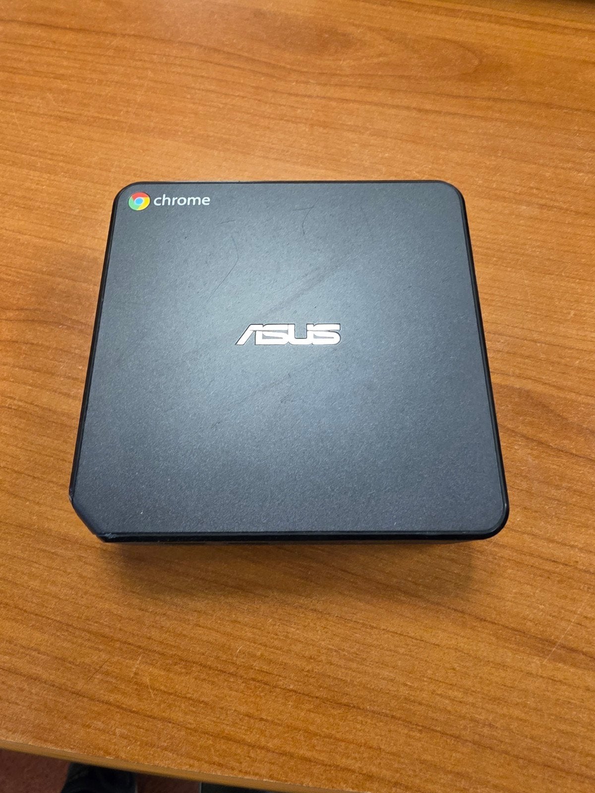 ASUS Chromebox CN62 - Compacte Mini PC, Computers en Software, Desktop Pc's, Zo goed als nieuw, Minder dan 2 Ghz, SSD, Minder dan 4 GB