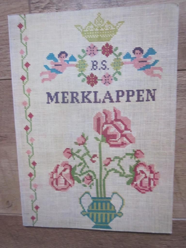 B.S. Merklappen nieuw boek met merklapmotieven /symboliek, Ophalen of Verzenden, Nieuw, Handborduren, Patroon