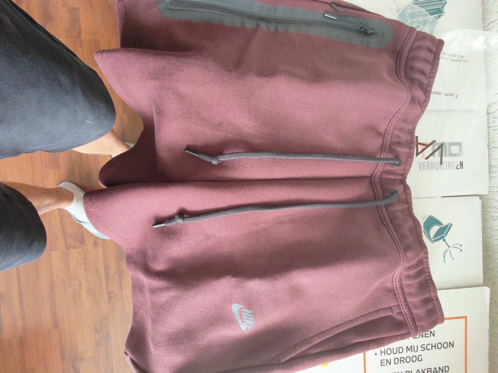 Nike Tech Fleece Shorts - Bordeauxrood, Overige kleuren, Overige jeansmaten, Nike, Ophalen of Verzenden