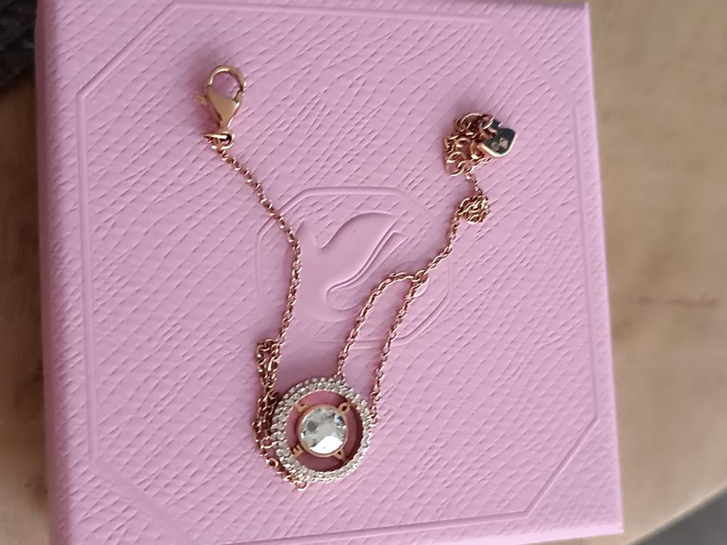 Swarovski armband met kristallen, Sieraden, Tassen en Uiterlijk, Armbanden, Met kristal, Overige materialen, Nieuw, Ophalen of Verzenden