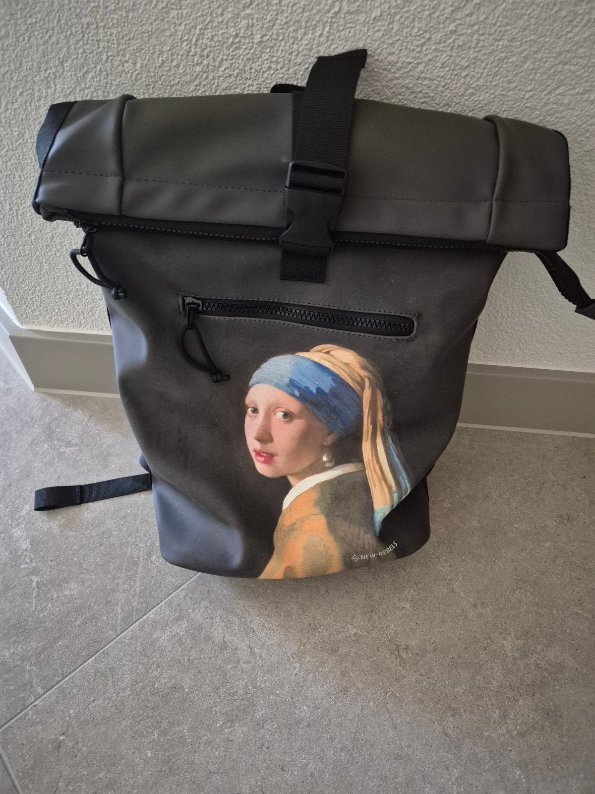 New Rebels -meisje met de parel- Rolltop Rugzak, Ophalen of Verzenden, Zo goed als nieuw, Overige merken