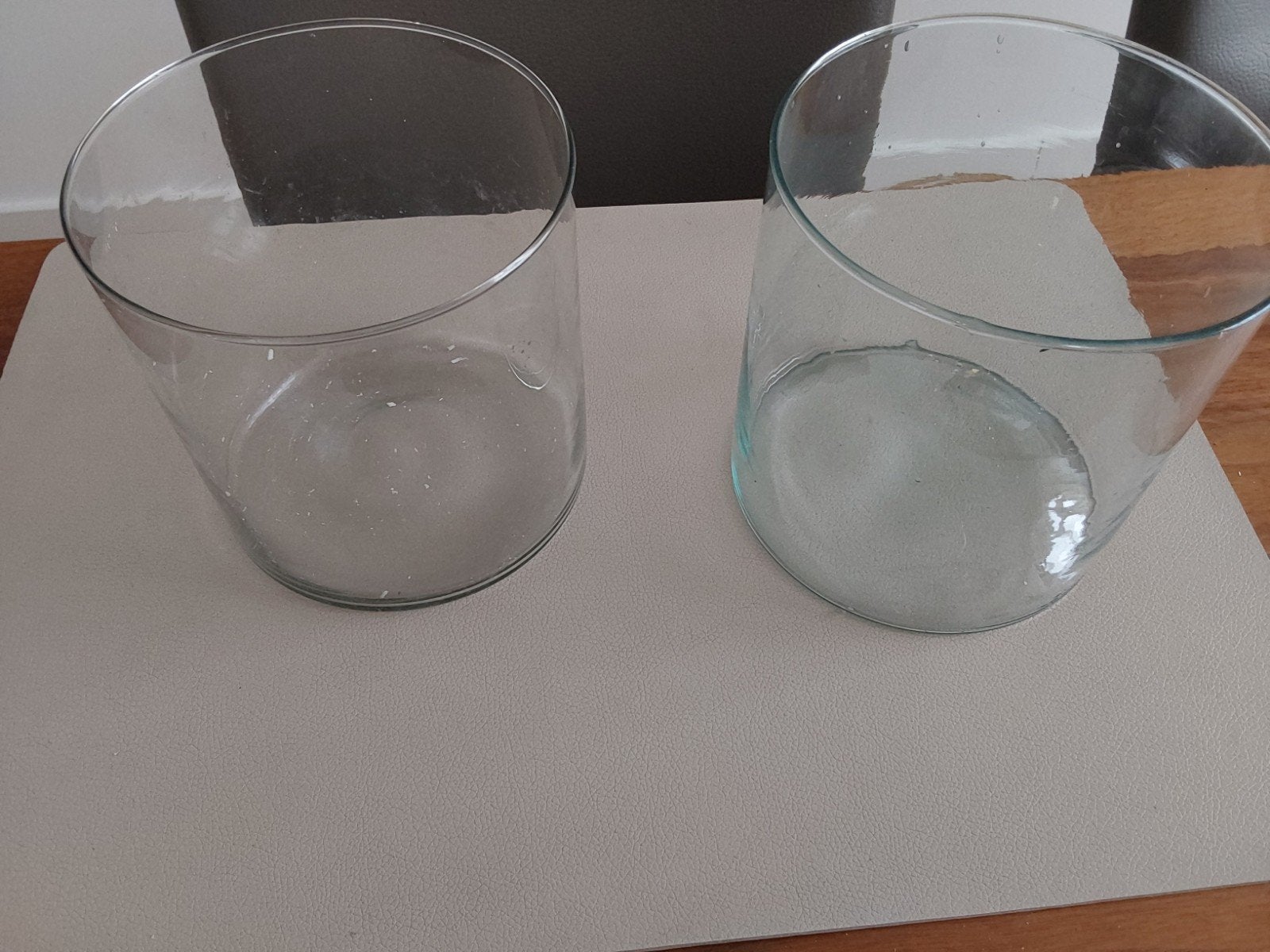 Set van 2 glazen vazen/windlichten, Ophalen of Verzenden