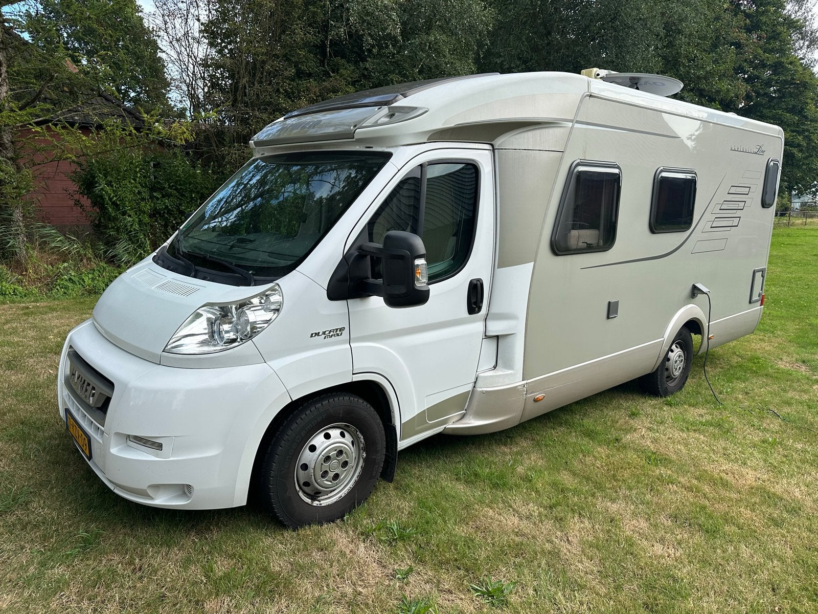 Hymer T 654 CL Exclusive Line Half-integraal Camper, Caravans en Kamperen, Campers, Brandblusser, Ringverwarming, Fiat, 6 tot 7 meter