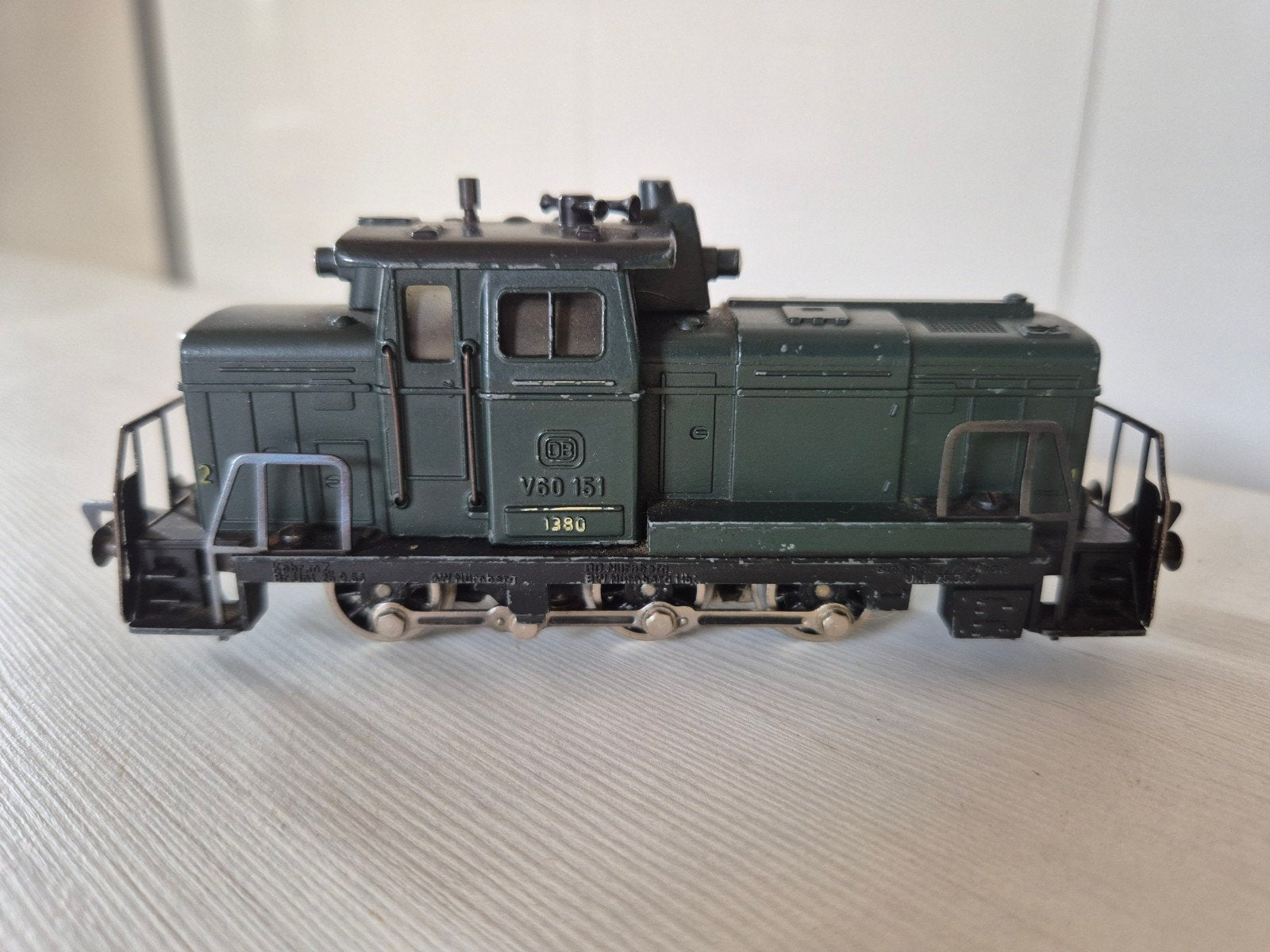 Fleischmann H0 DB dieselloc 1380, Gebruikt, Fleischmann, Ophalen of Verzenden, Gelijkstroom