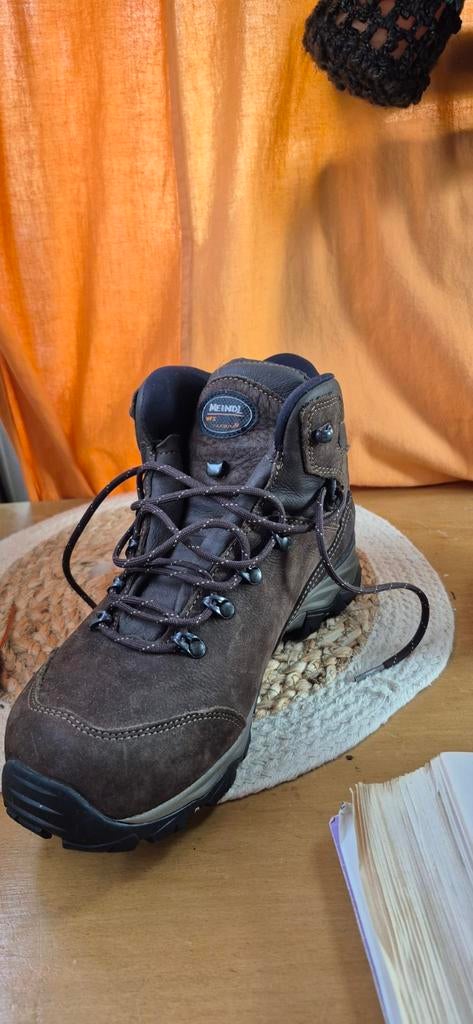 Nieuwe schoenen Meindl mt 42, Kleding | Heren, Schoenen, Nieuw, Wandelschoenen of Bergschoenen, Bruin, Ophalen of Verzenden