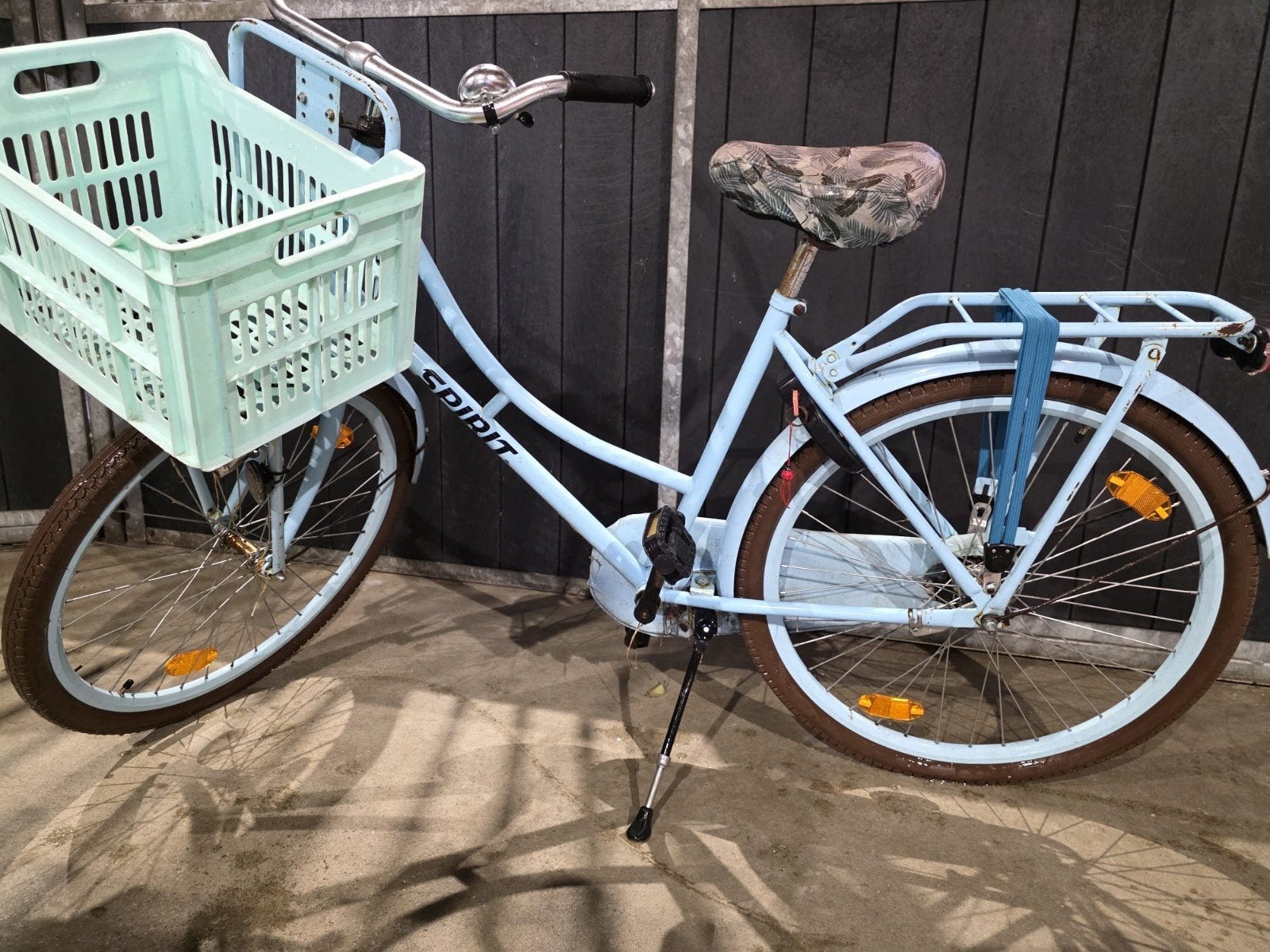 Spirit fiets met krat - opknapper, Fietsen en Brommers, Fietsen | Dames | Damesfietsen, Terugtraprem, Gebruikt, 50 tot 53 cm, Ophalen
