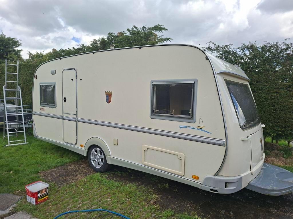 Tabbert Kornett uit 2000 - Ruime en comfortabele caravan, Caravans en Kamperen, Rondzit, Tabbert, Kachel, Particulier