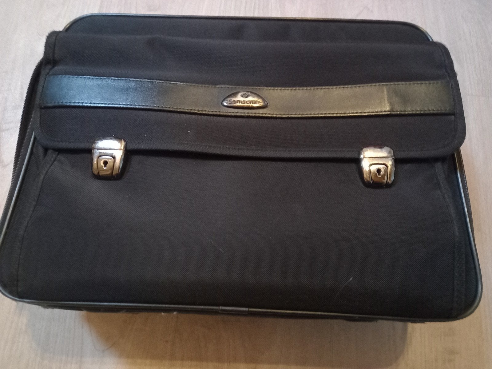 Laptoptas samsonite, Computers en Software, Laptoptassen, Ophalen of Verzenden, Gebruikt