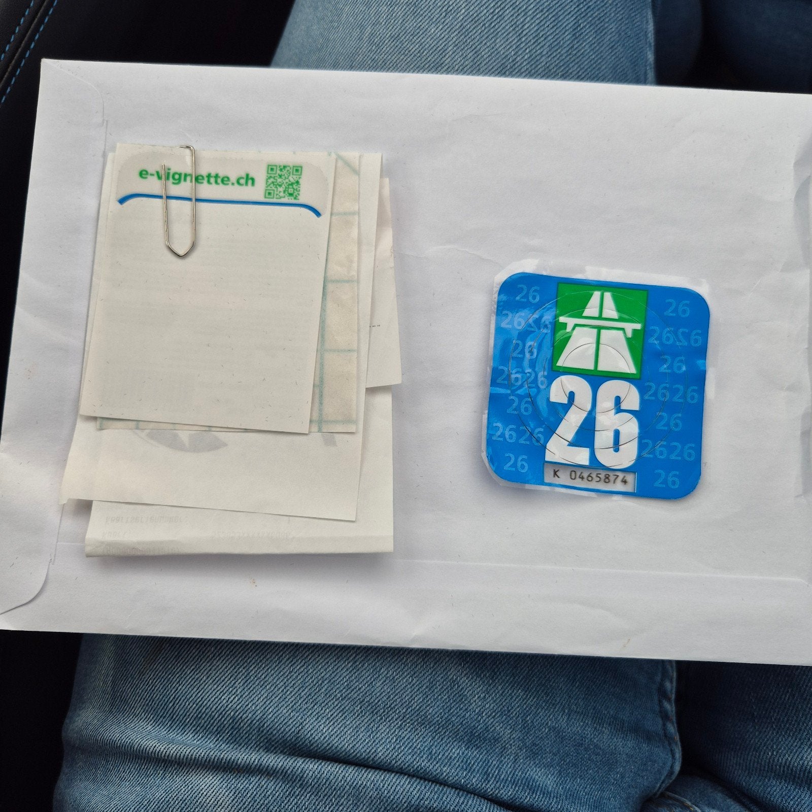 Vignet 2026 autobahn Zwitserland, Tickets en Kaartjes, Drie personen of meer