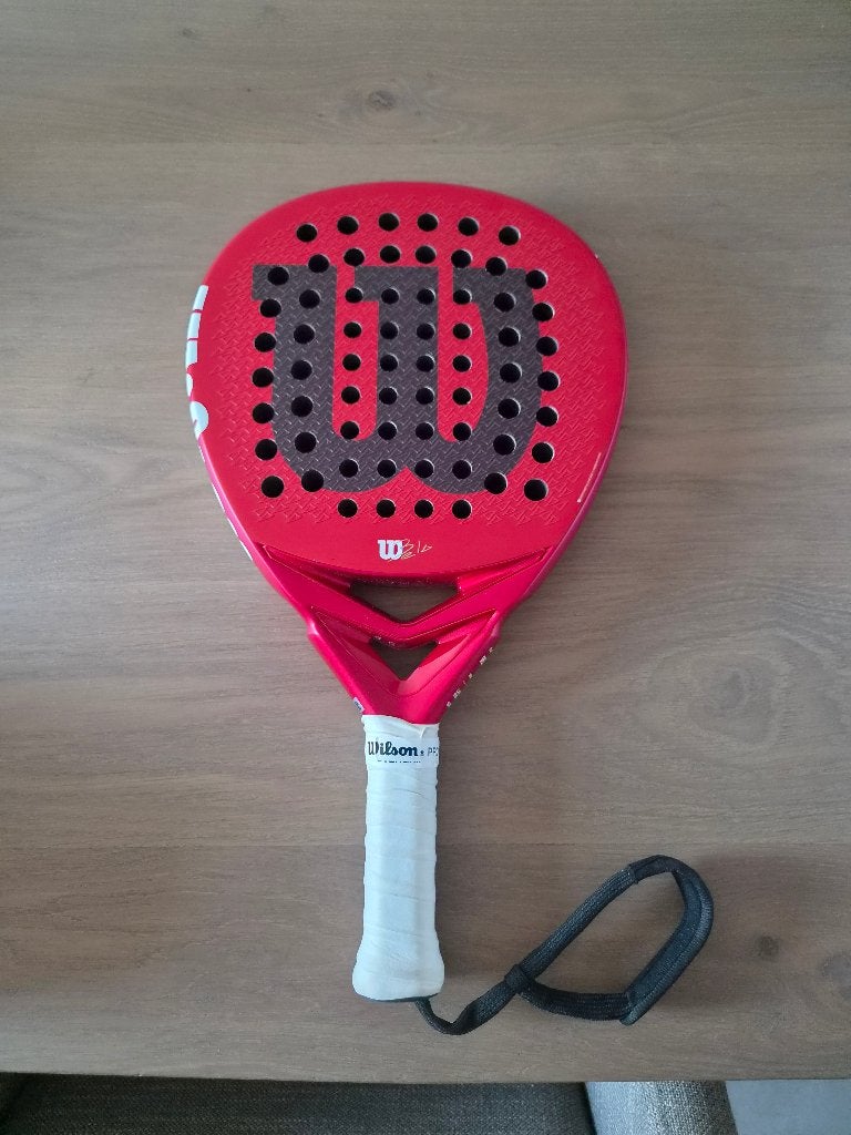Nieuw Padel racket te koop (merk: wilson), Sport en Fitness, Ophalen of Verzenden, Nieuw, Padelracket