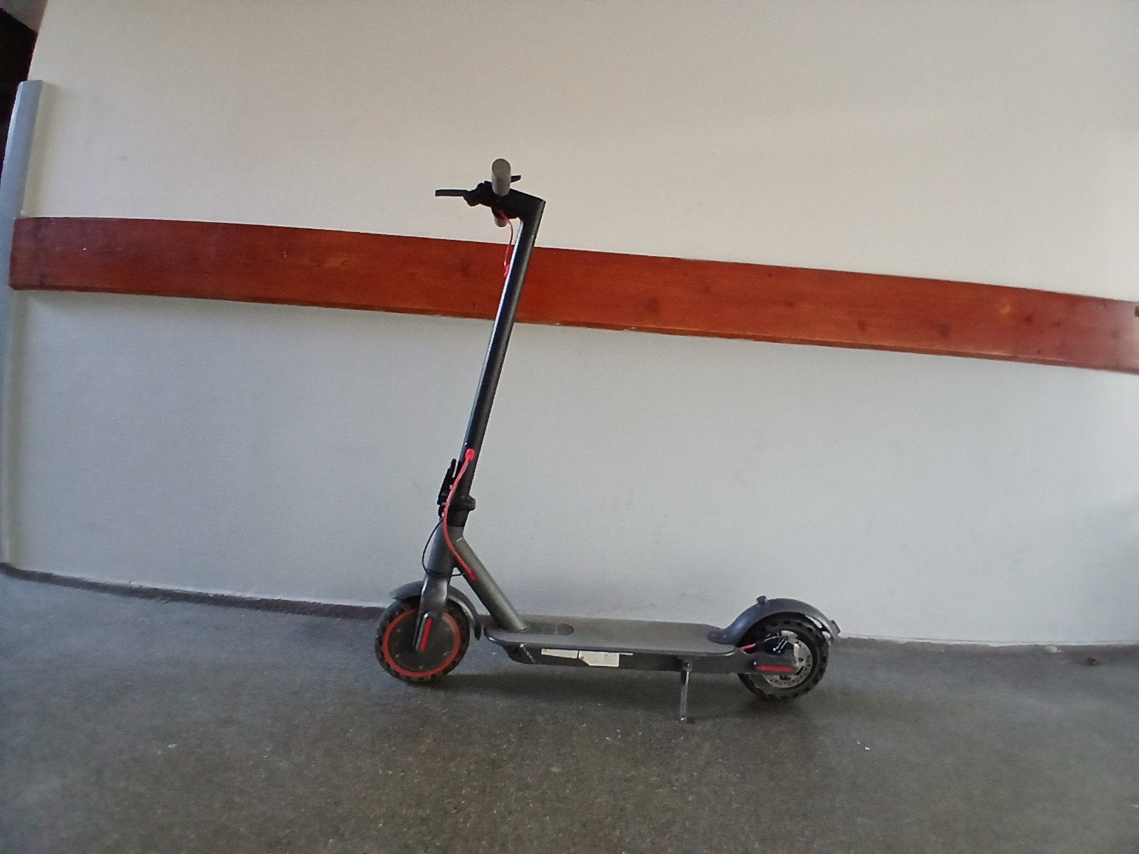 Aovo pro Elektrische step tekoop., Ophalen of Verzenden, Zo goed als nieuw, Overige typen, Minder dan 2 meter