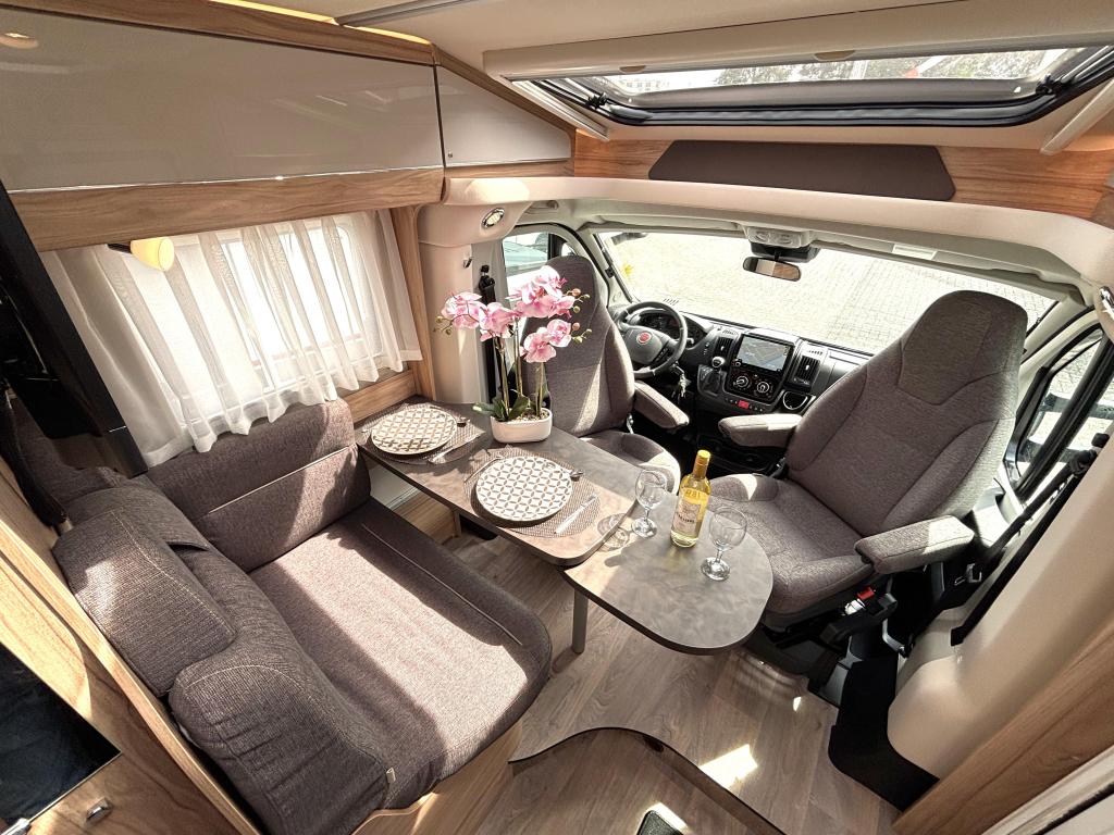 Hymer Exsis-T 474 9-TRAPS AUTOMAAT ENKELE BEDDEN XXL GARAGE, Automaat, Winterisolatie, Standaard zit, Ringverwarming