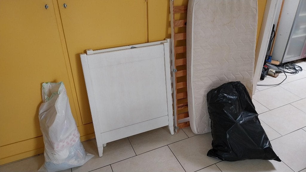 kinderbedje, Kinderen en Baby's, Kinderkamer | Bedden, Gebruikt, 70 tot 85 cm, Minder dan 140 cm, Ophalen