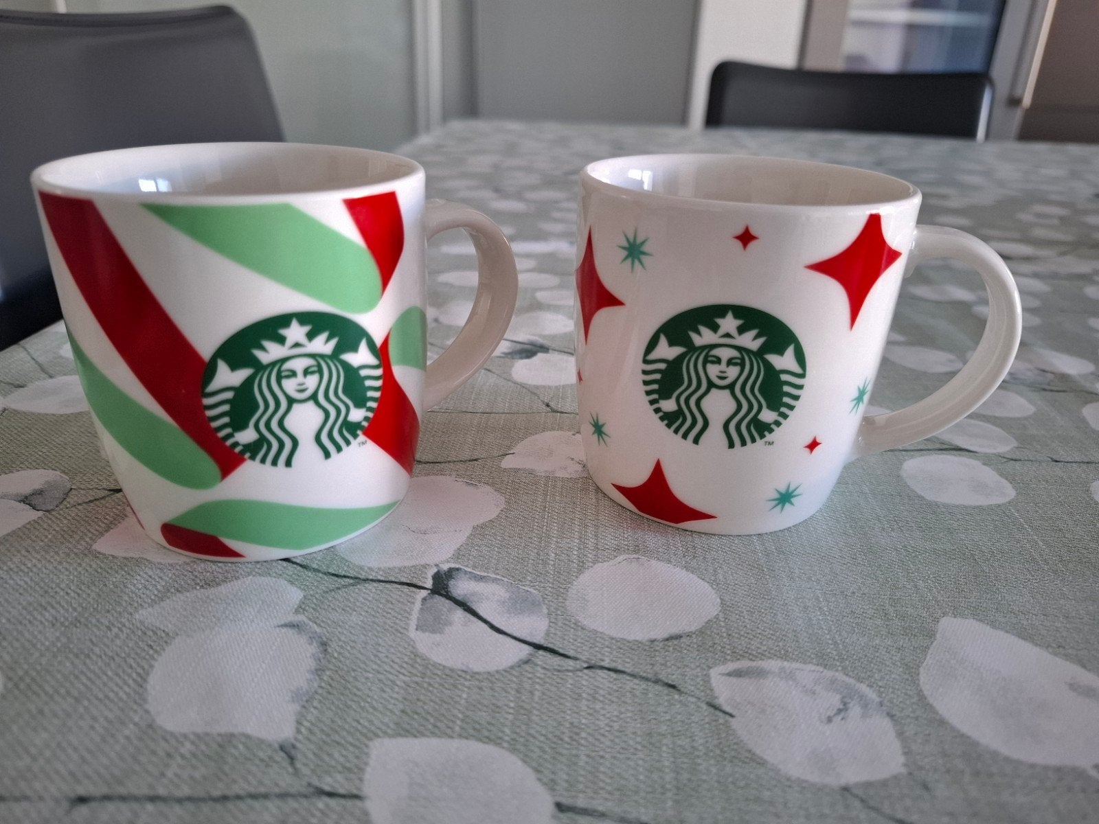 Starbucks Mokken Set - Nieuwstaat, Ophalen of Verzenden, Zo goed als nieuw