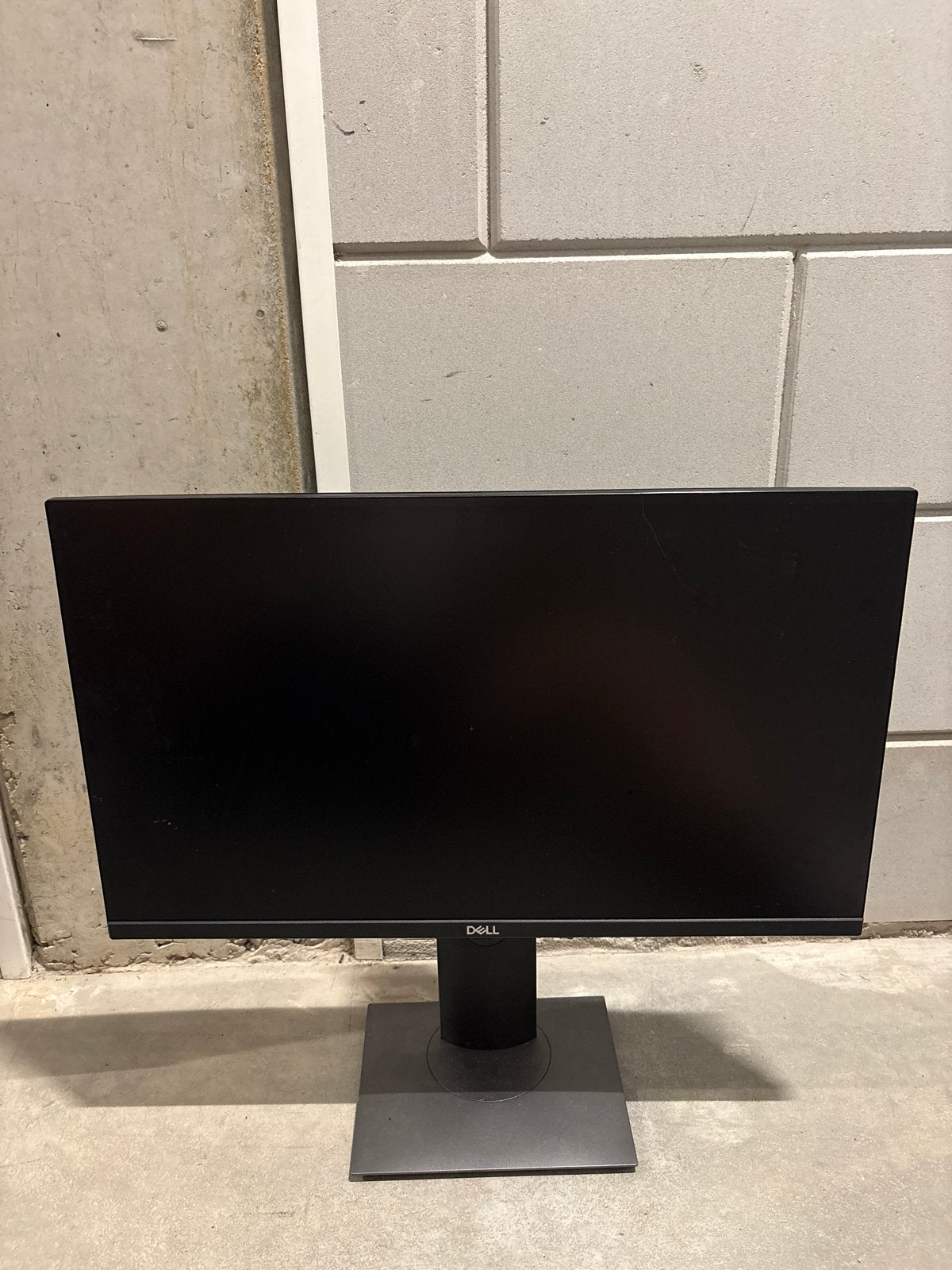 Dell P2319H Monitor - Full HD IPS Scherm, Computers en Software, Monitoren, Ophalen, Gebruikt, IPS, In hoogte verstelbaar