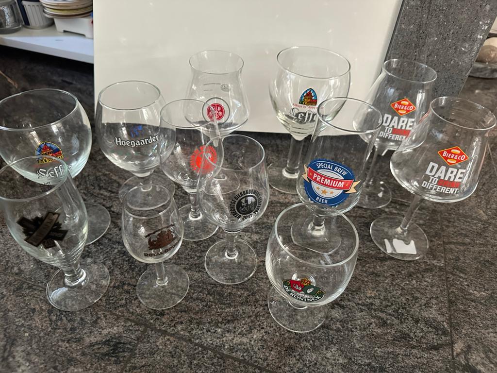 Diverse bierglazen collectie - 12 stuks, Ophalen of Verzenden, Zo goed als nieuw