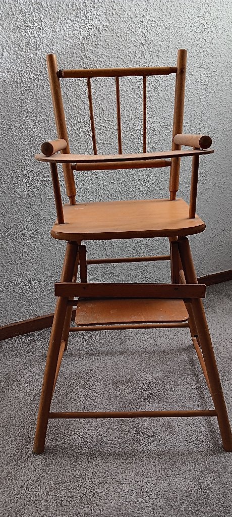 VINTAGE KINDER POPPENSTOELTJE, Ophalen