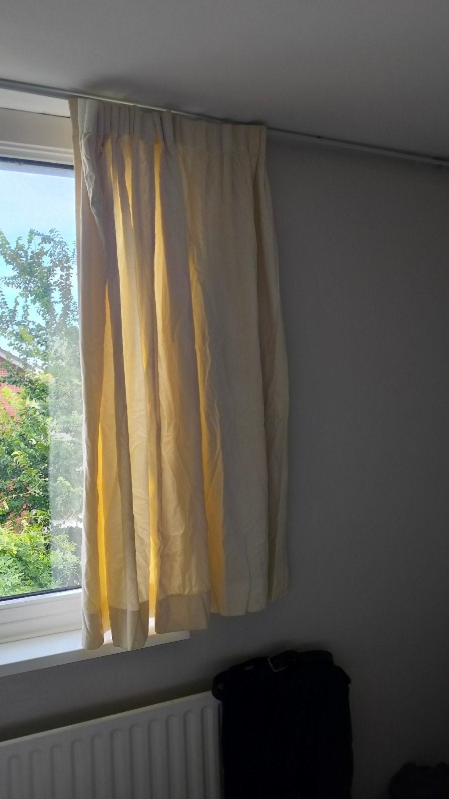 Lichtdoorlatende gordijnen, 230x150 cm, crème, Huis en Inrichting, Ophalen, Gebruikt, Lichtdoorlatend, Gordijn