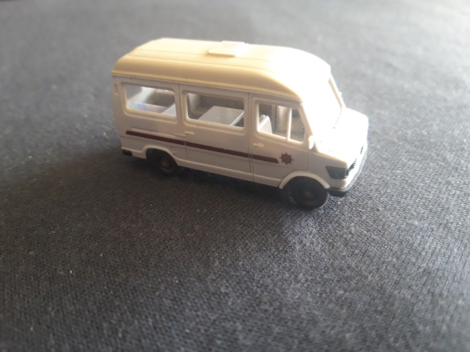 Mercedes-Benz 207 James Cook camper Wiking 1:87, Ophalen of Verzenden, Zo goed als nieuw, Overige typen, Wiking