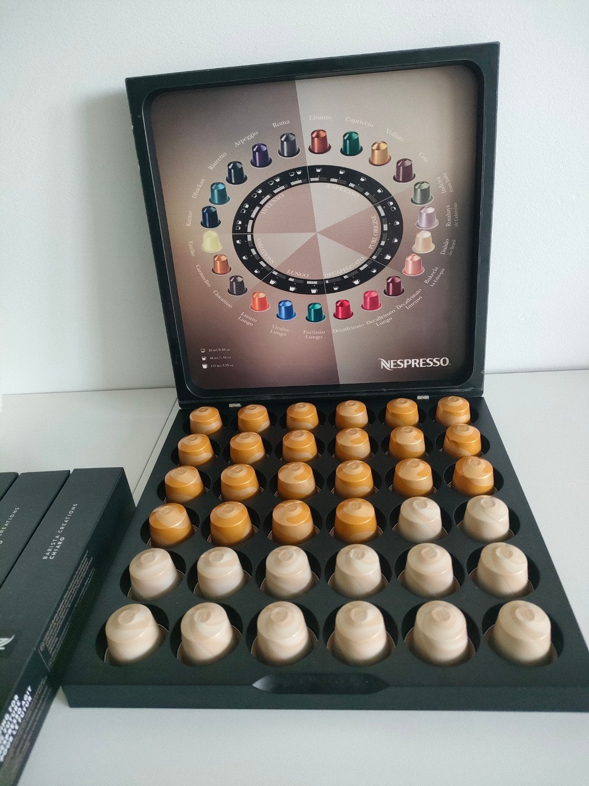 Nespresso Barista Creations Chiaro & Caramello cups, Koffiepads en cups, Overige modellen, Nieuw, Ophalen of Verzenden