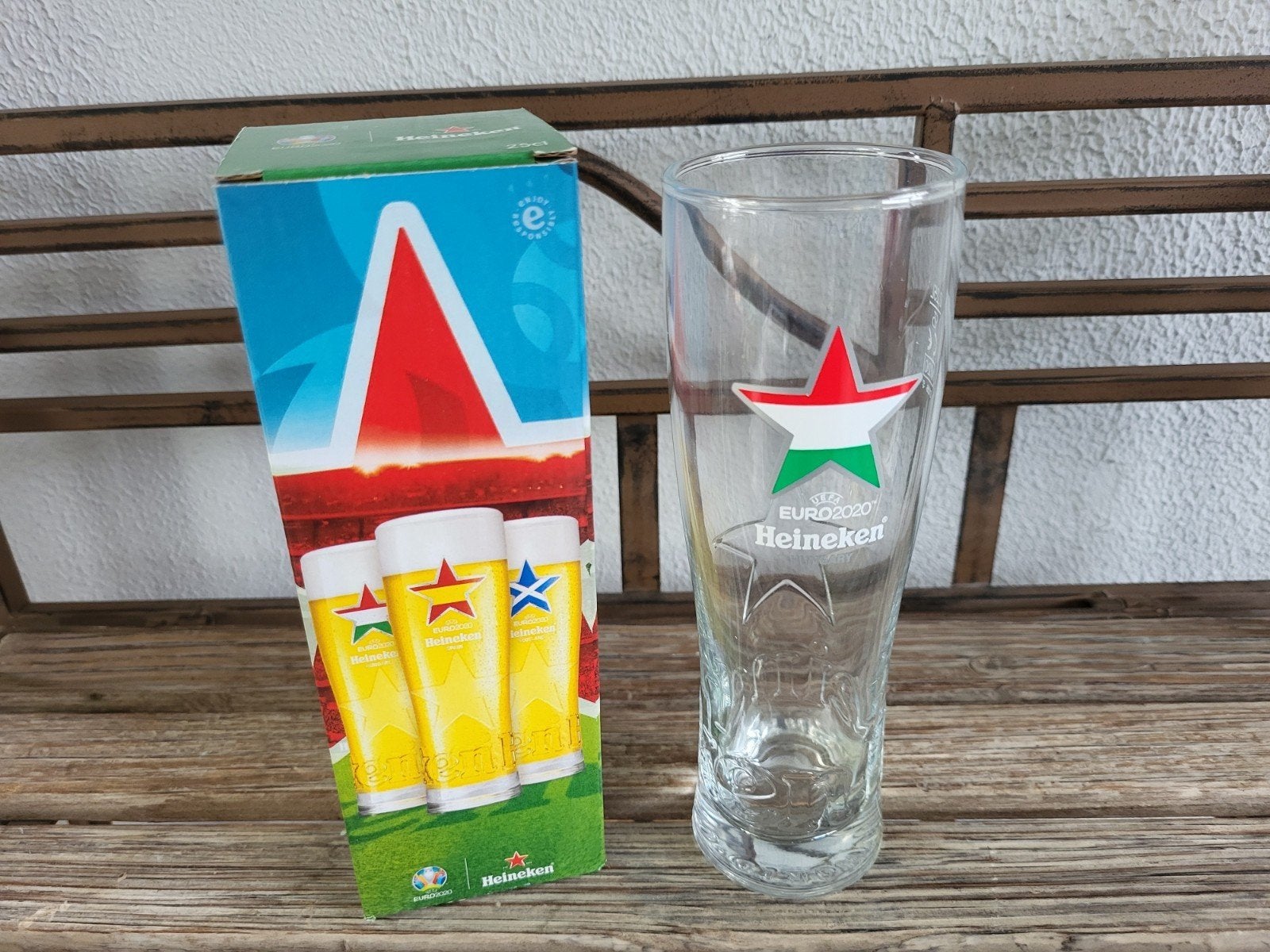 Heineken UEFA EURO 2020 Hongarije Bierglas met Doos, Verzamelen, Glas en Borrelglaasjes, Nieuw, Ophalen