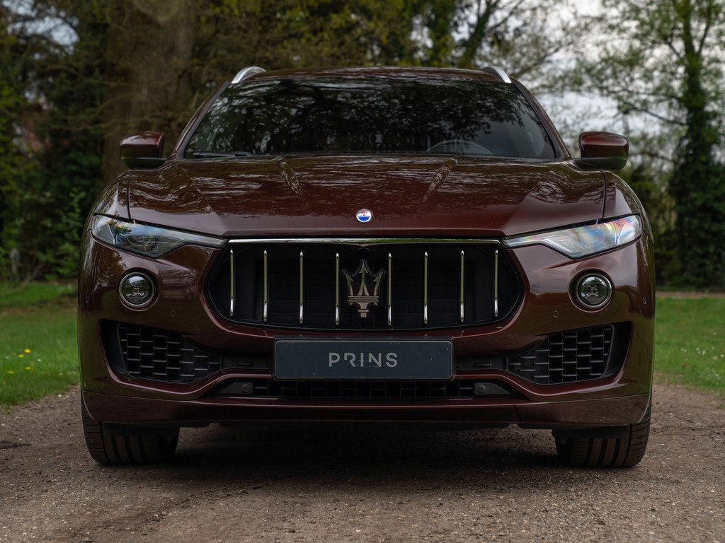 Maserati Levante 3.0 V6 S AWD GranLusso | Sublieme samenstel, Auto's, Maserati, 430 pk, Gebruikt, 2084 kg, Leder