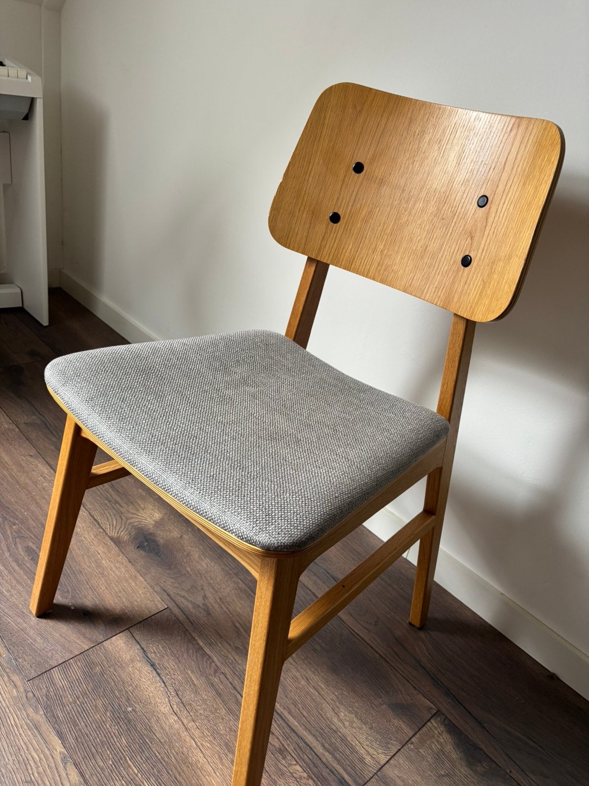 3x scandinavisch design eetstoel, Huis en Inrichting, Stoelen, Ophalen, Gebruikt, Overige kleuren, Drie